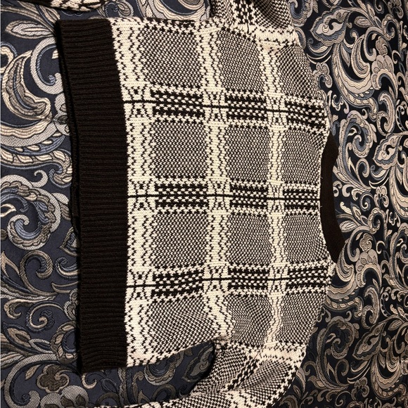 Cardigan - Picture 4 of 4